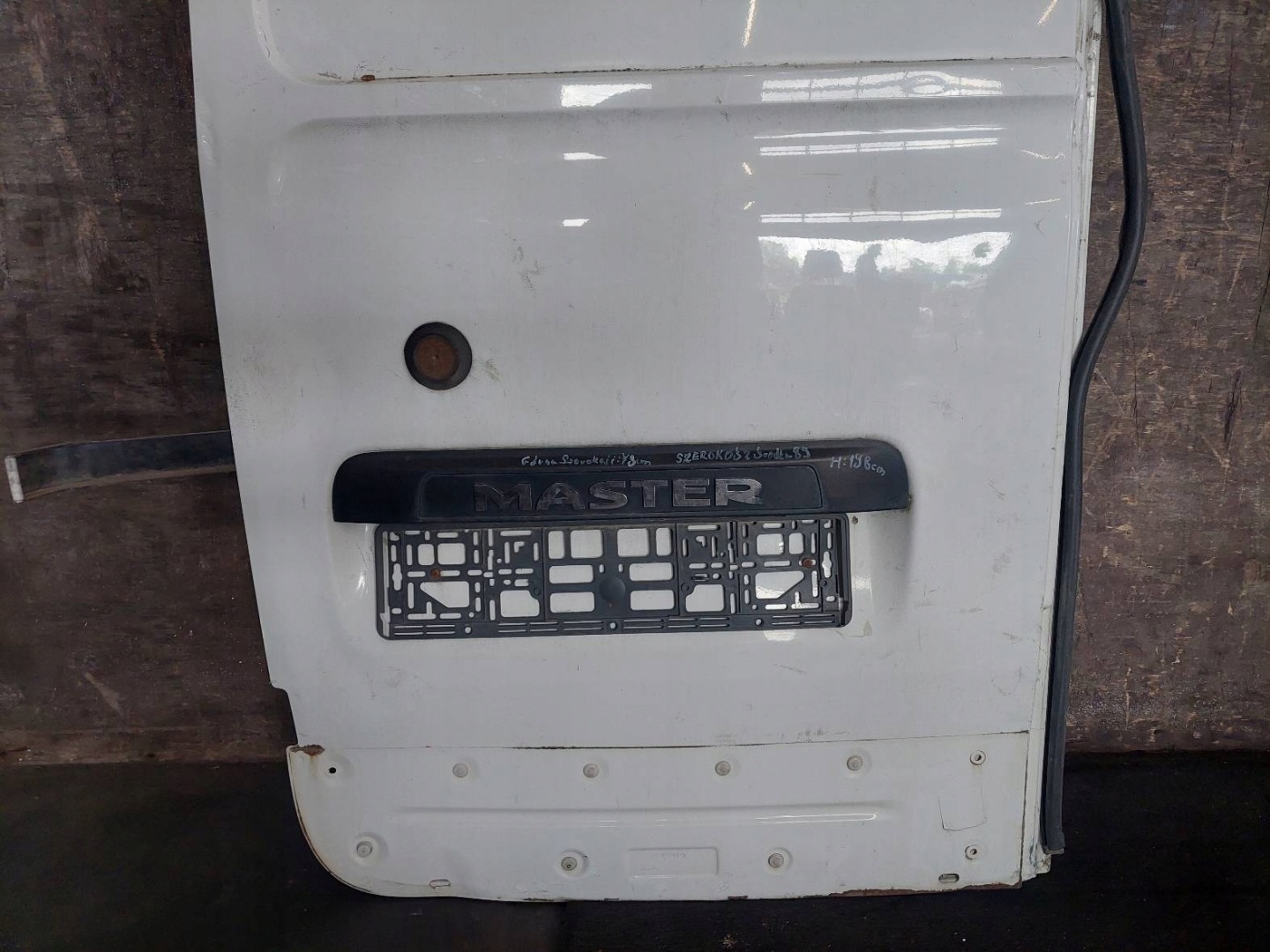 door complete left rear part RENAULT MASTER III