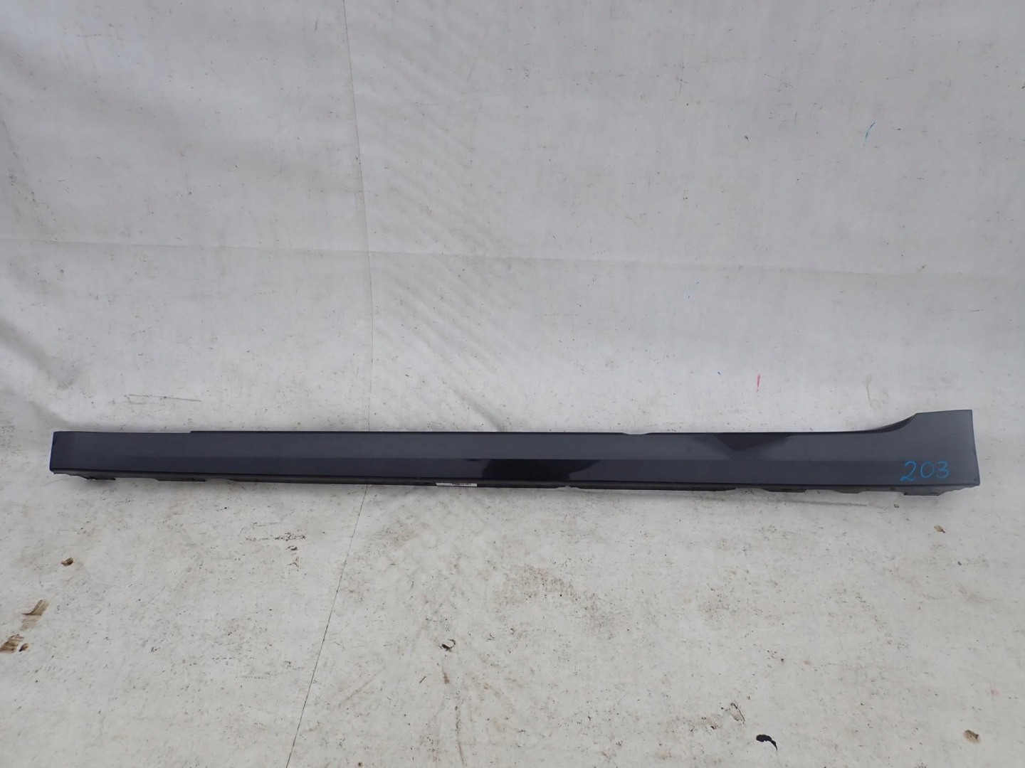 BMW 5 G30 G31 17-> threshold left moulding threshold left