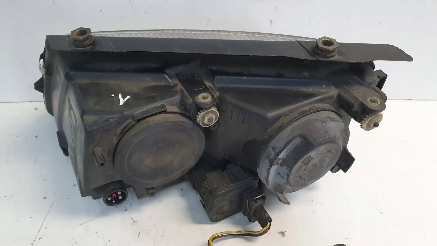 light front right Vw Passat B5 96
