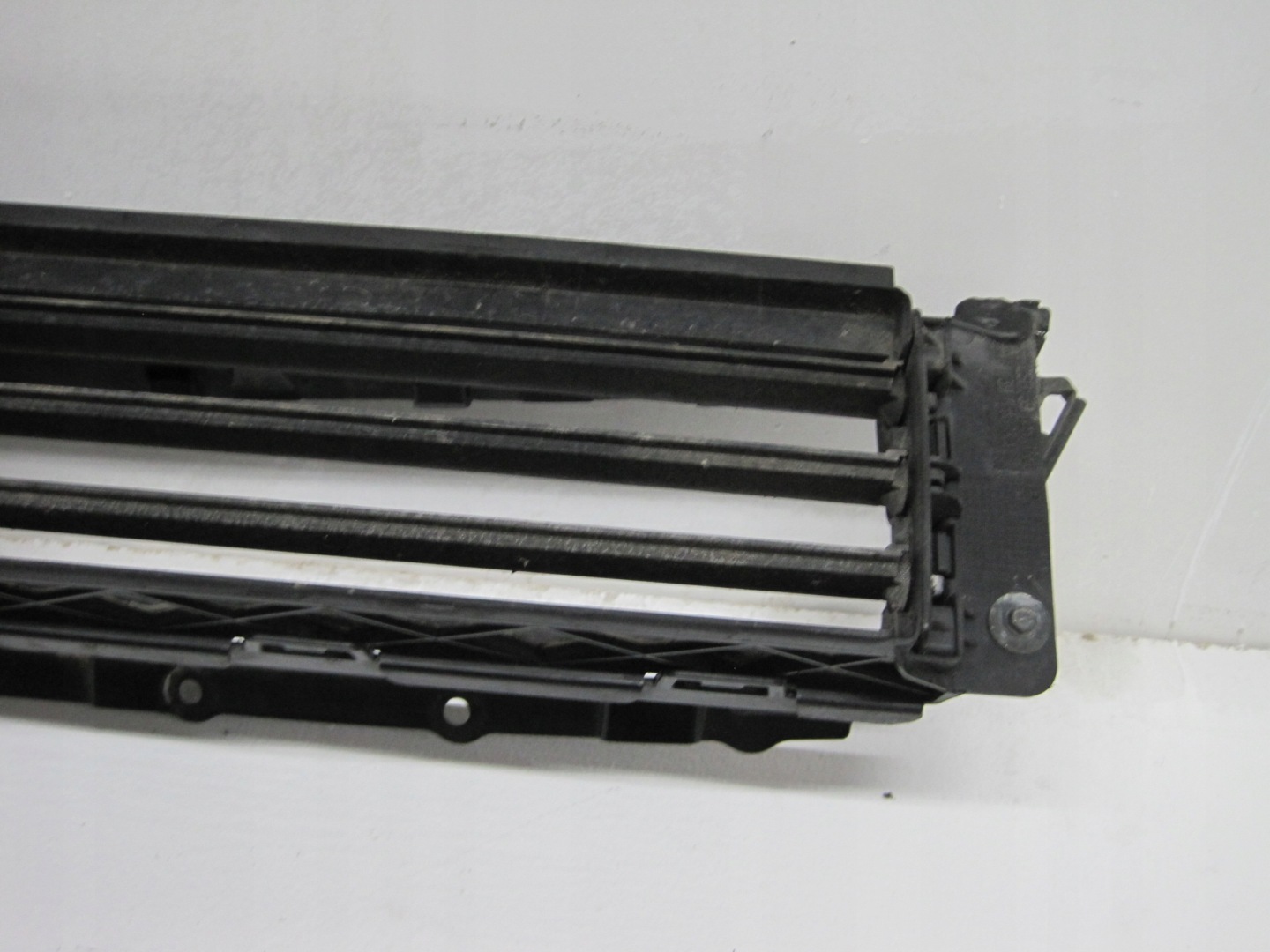 blinds blinds air line intake OPEL ASTRA K 39035168