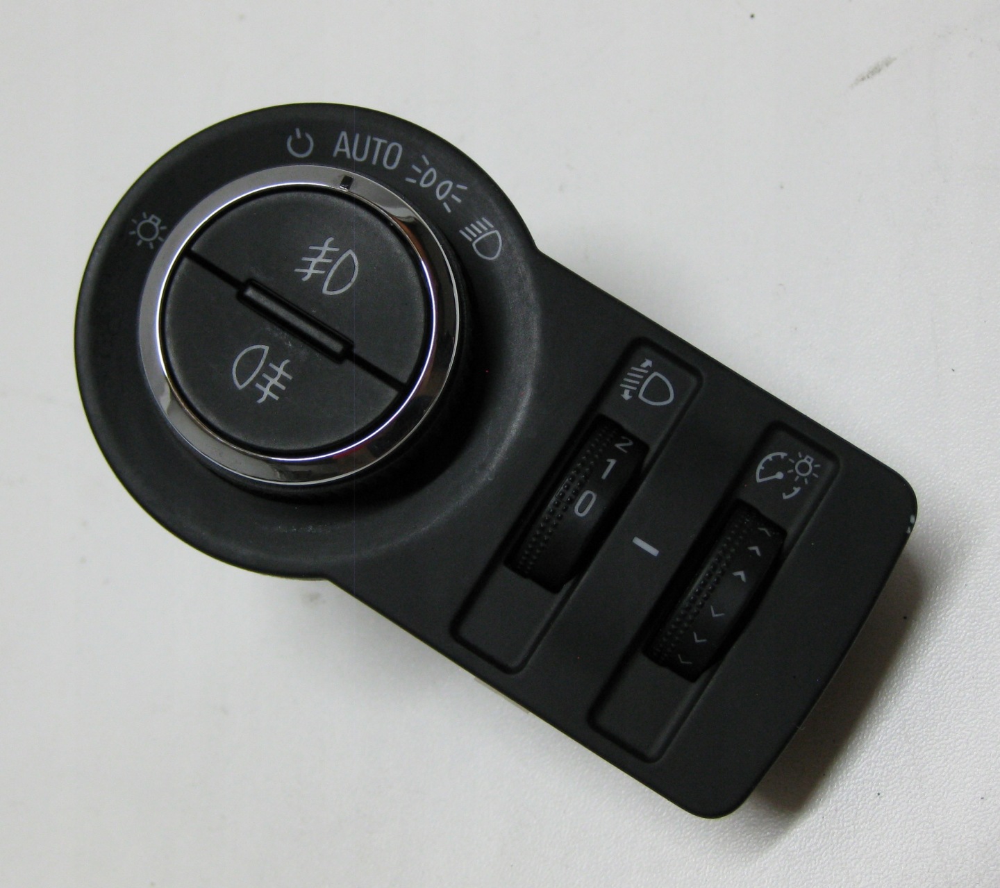 OPEL ASTRA J HB 1.7 CDTI 12R light switch 13268702
