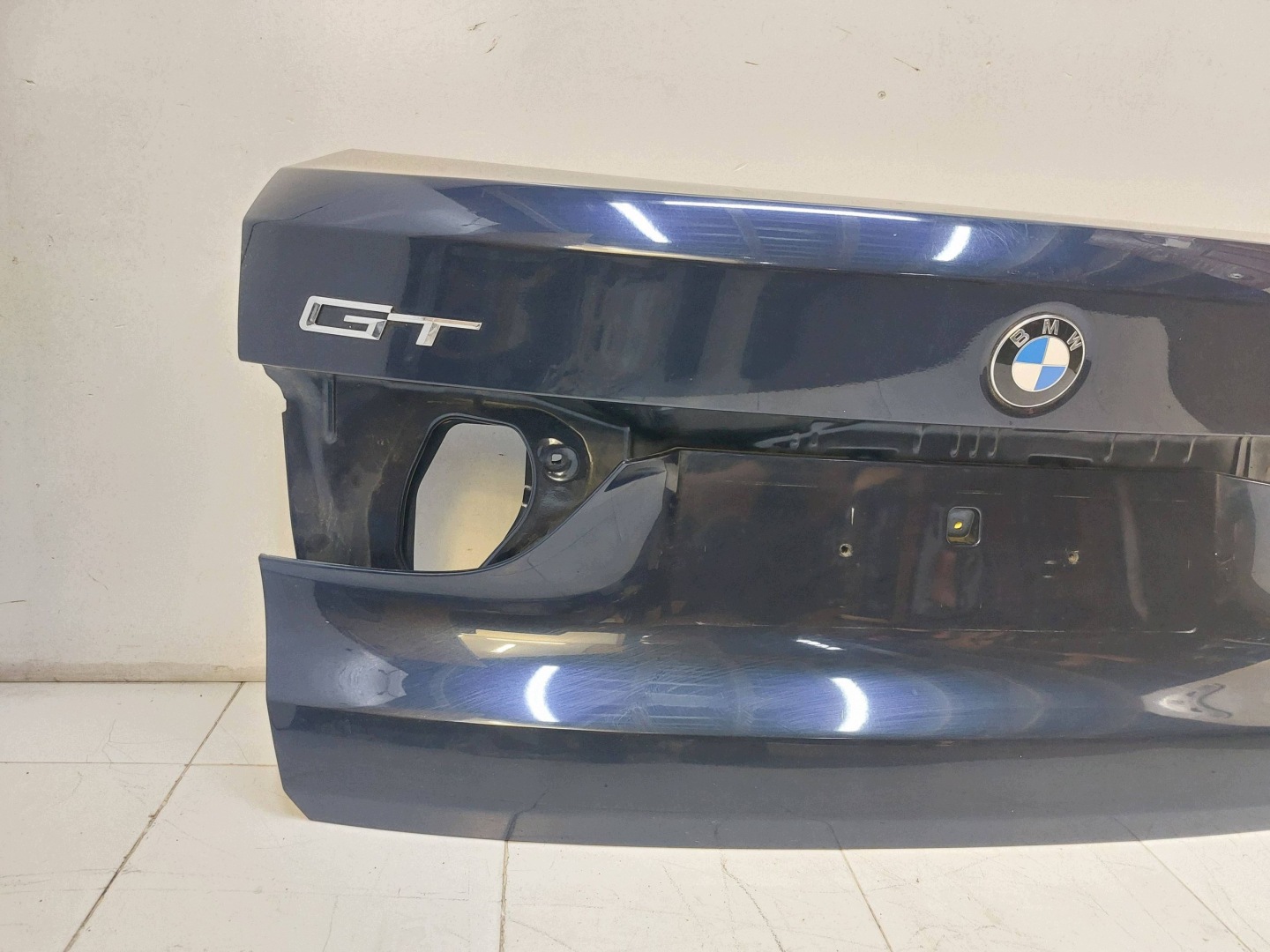 BMW 5 GT F07 trunk door boot colour A89
