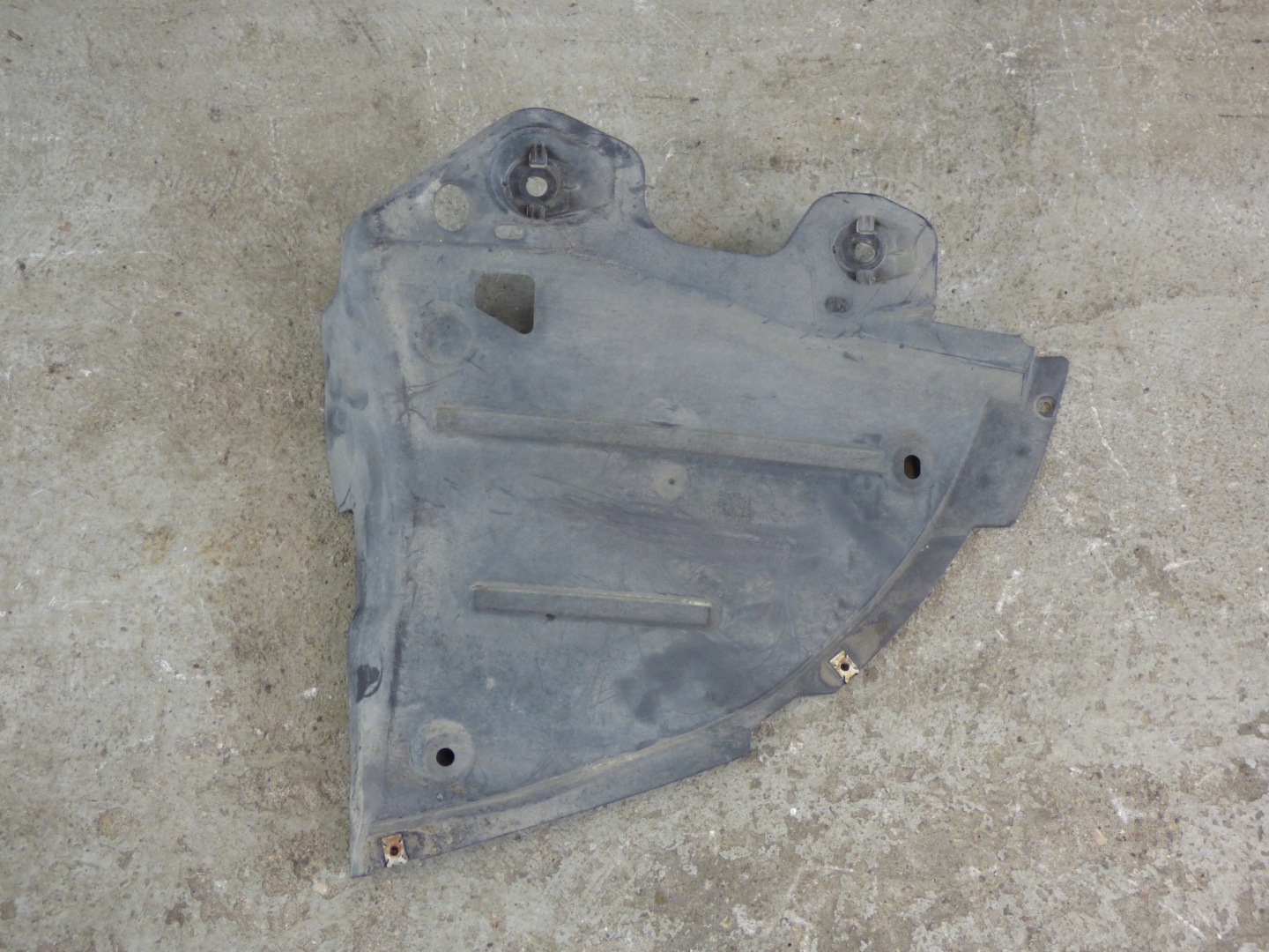cover chassis 6RA825205G SKODA RAPID