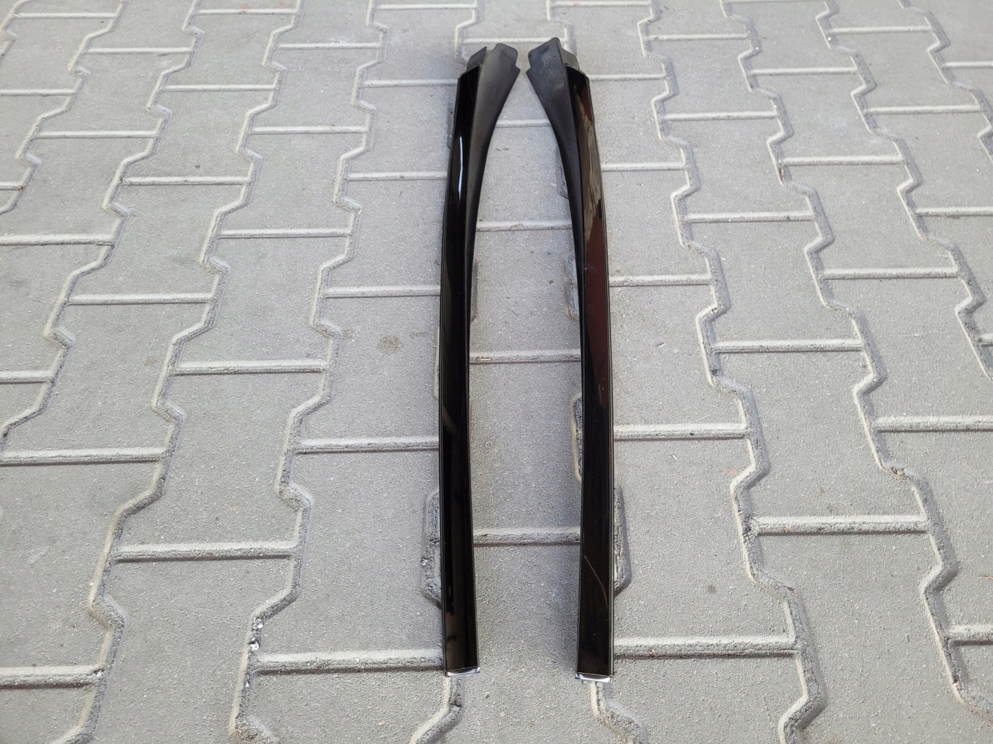 moulding windows PRZEDNIEJ CZOLOWEJ front left MERCEDES E 220 D W213 KOMBI