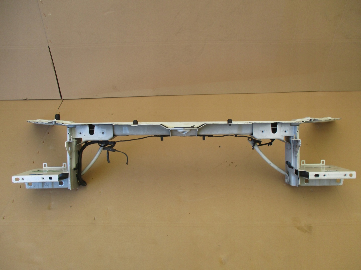 front body wall front glowny Land Rover Evoque lift BJ 3200208