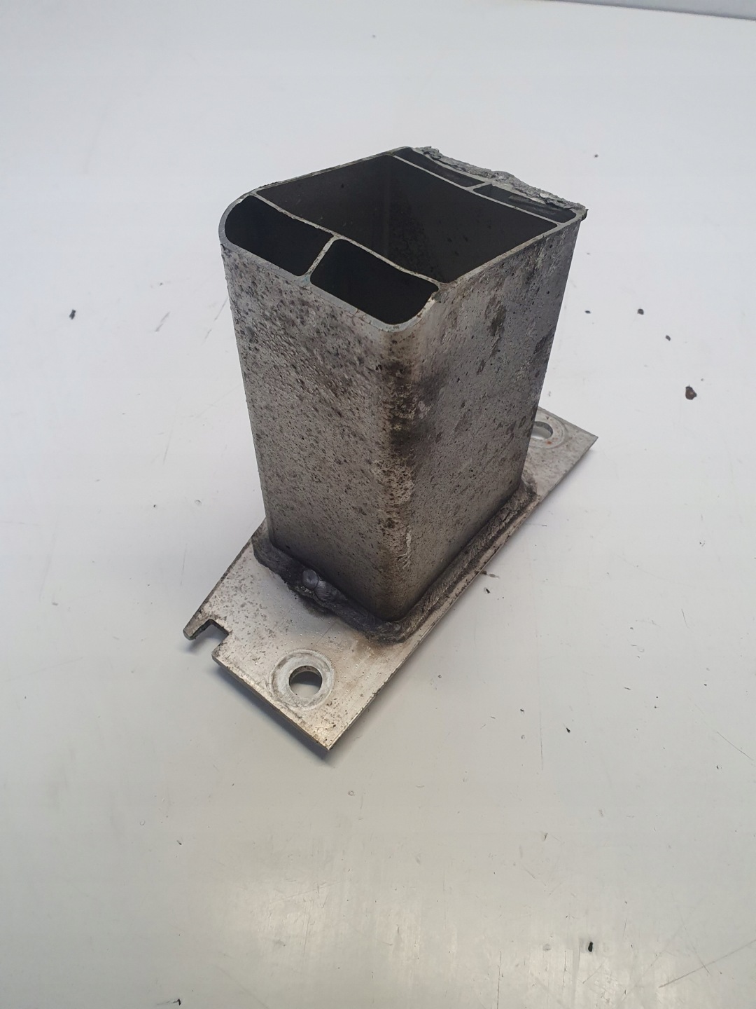 OPEL ASTRA J KOMBI beam tip rear part 13409229