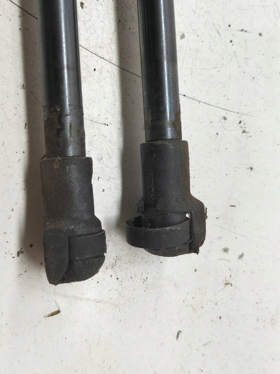 damper bonnet left right rear part KPL Mitsubishi ASX and (2010- )