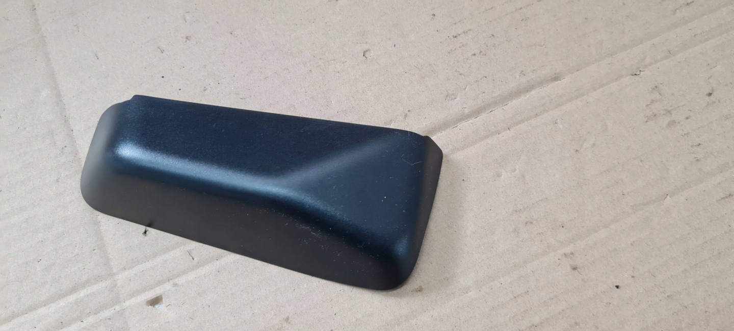 A6 C8 4K cover spoiler lights right rear part KOMBI 4K9945256