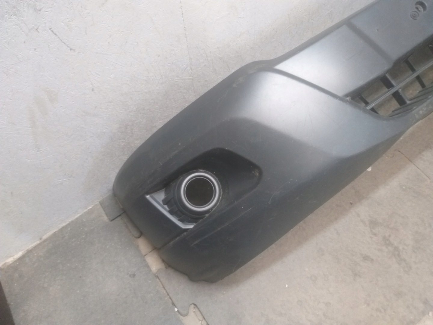 bumper front FORD TRANSIT MK8