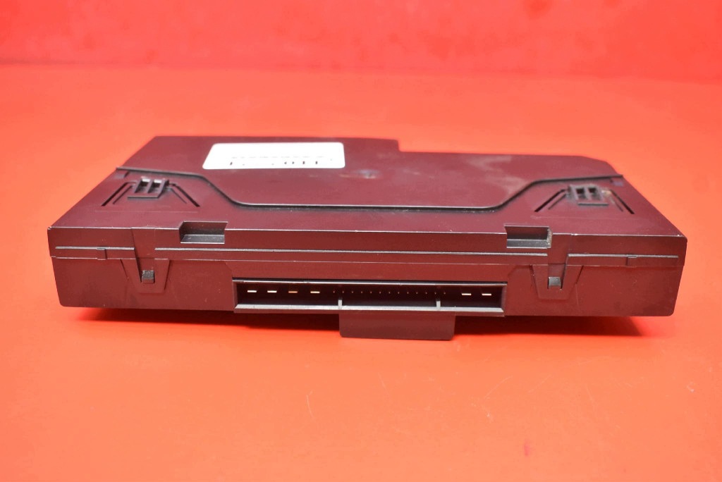 control unit module SAM 2045457001 MERCEDES C-KLASA W204 1.8 compressor; 156 KM