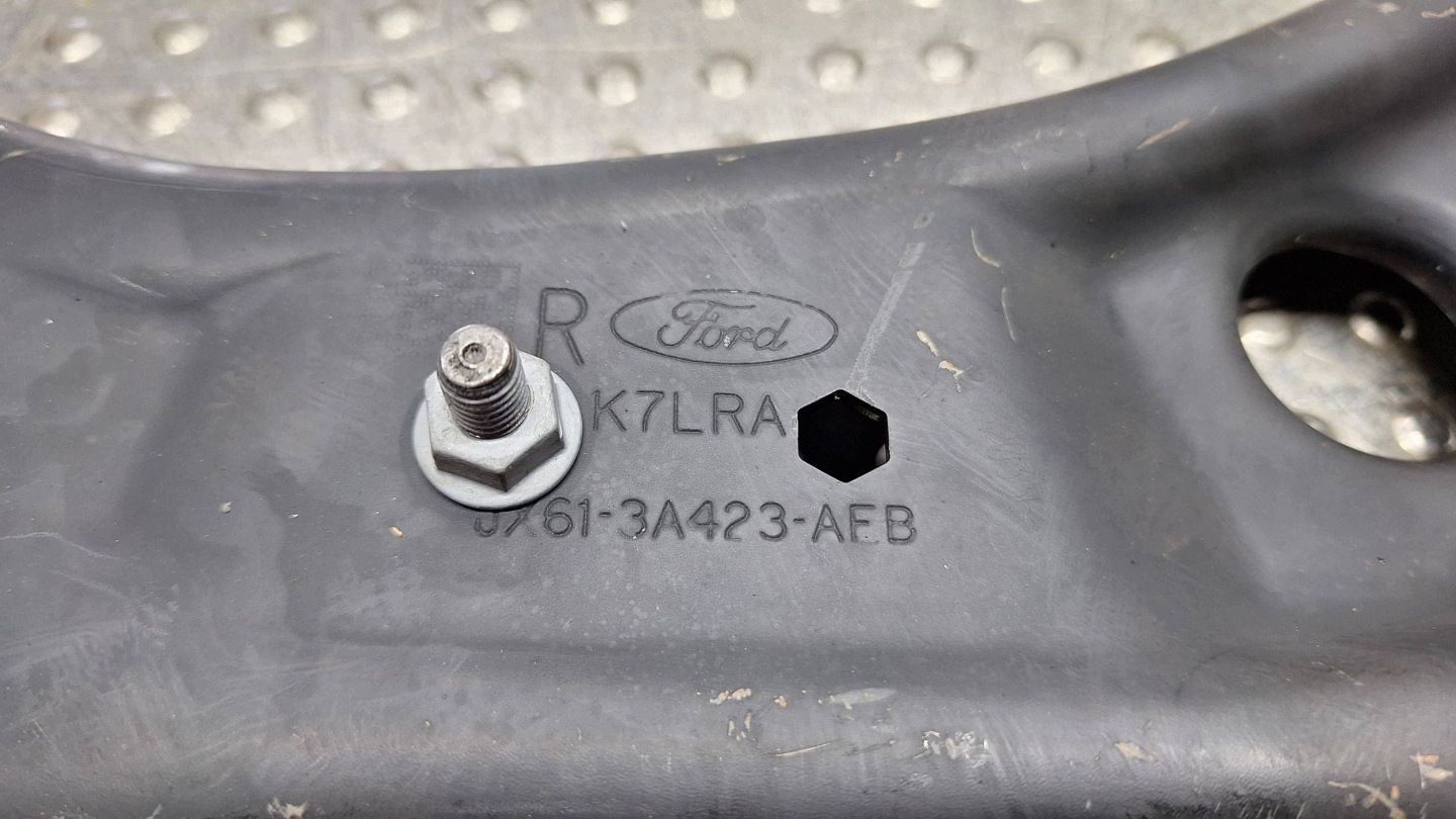 arm right front JX61-3A423-AFB FORD FOCUS MK4