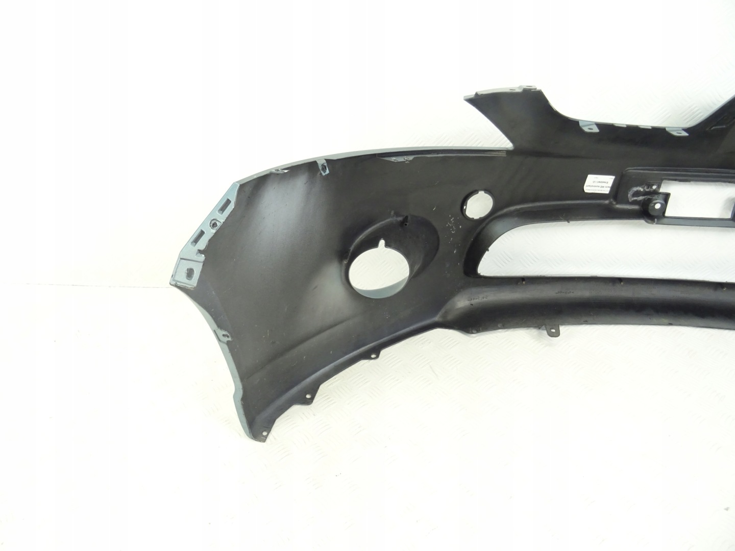 Mitsubishi Grandis bumper front front 20042