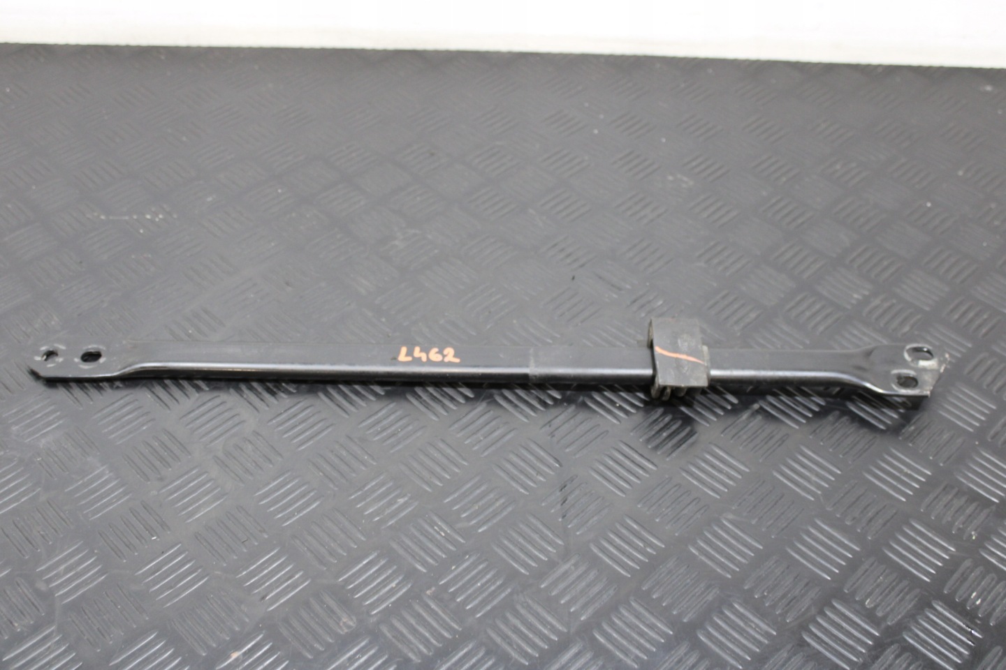 träger spreize 8155A LAND ROVER DISCOVERY V 5 L462