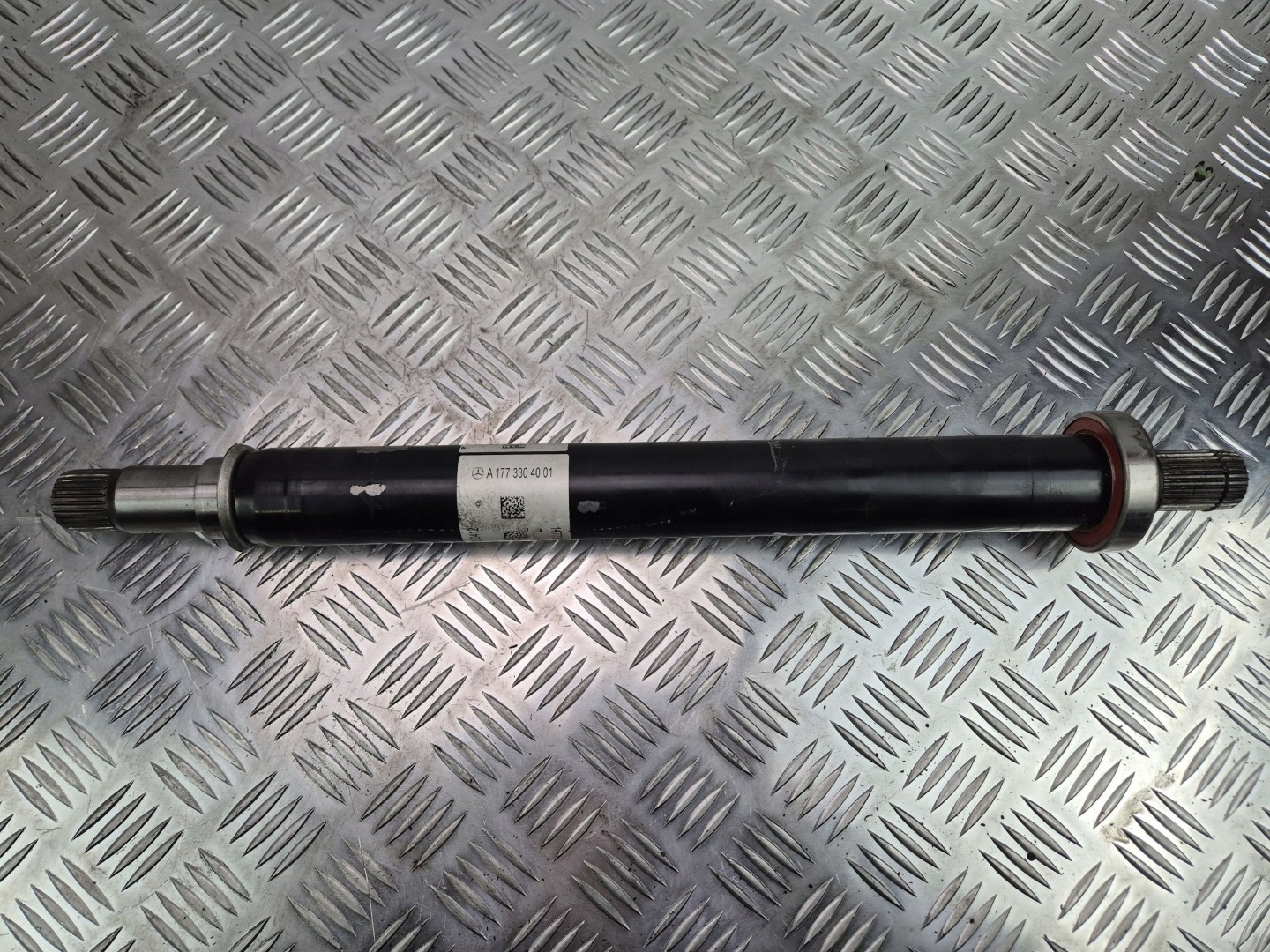 semi-axis front Mercedes CLA 220 W118 A1773304001 M260