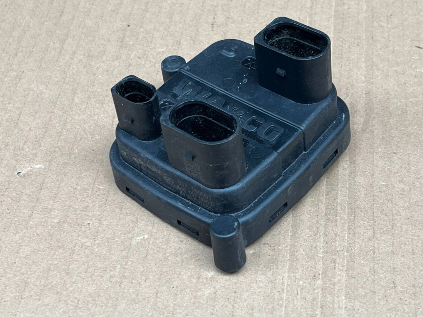 module control unit springing AUDI Q8 E-TRON 2018- 4M0907778 !J