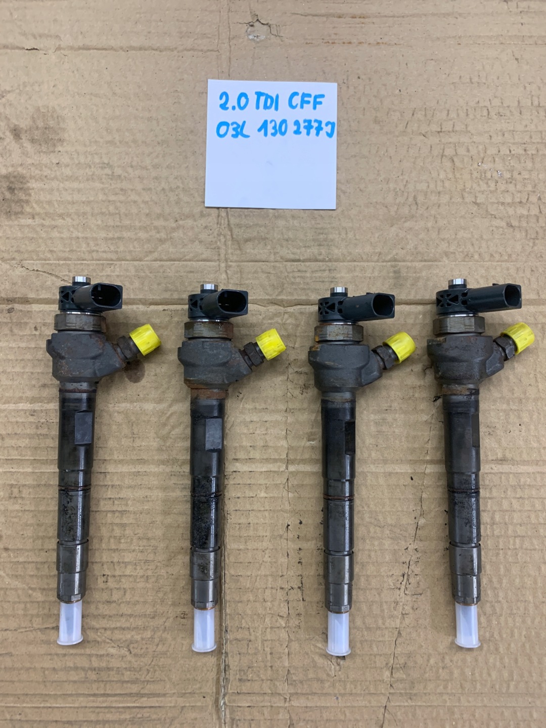 nozzle injector 03L130277J AUDI A3 8P 2.0 TDI CFF 08-13