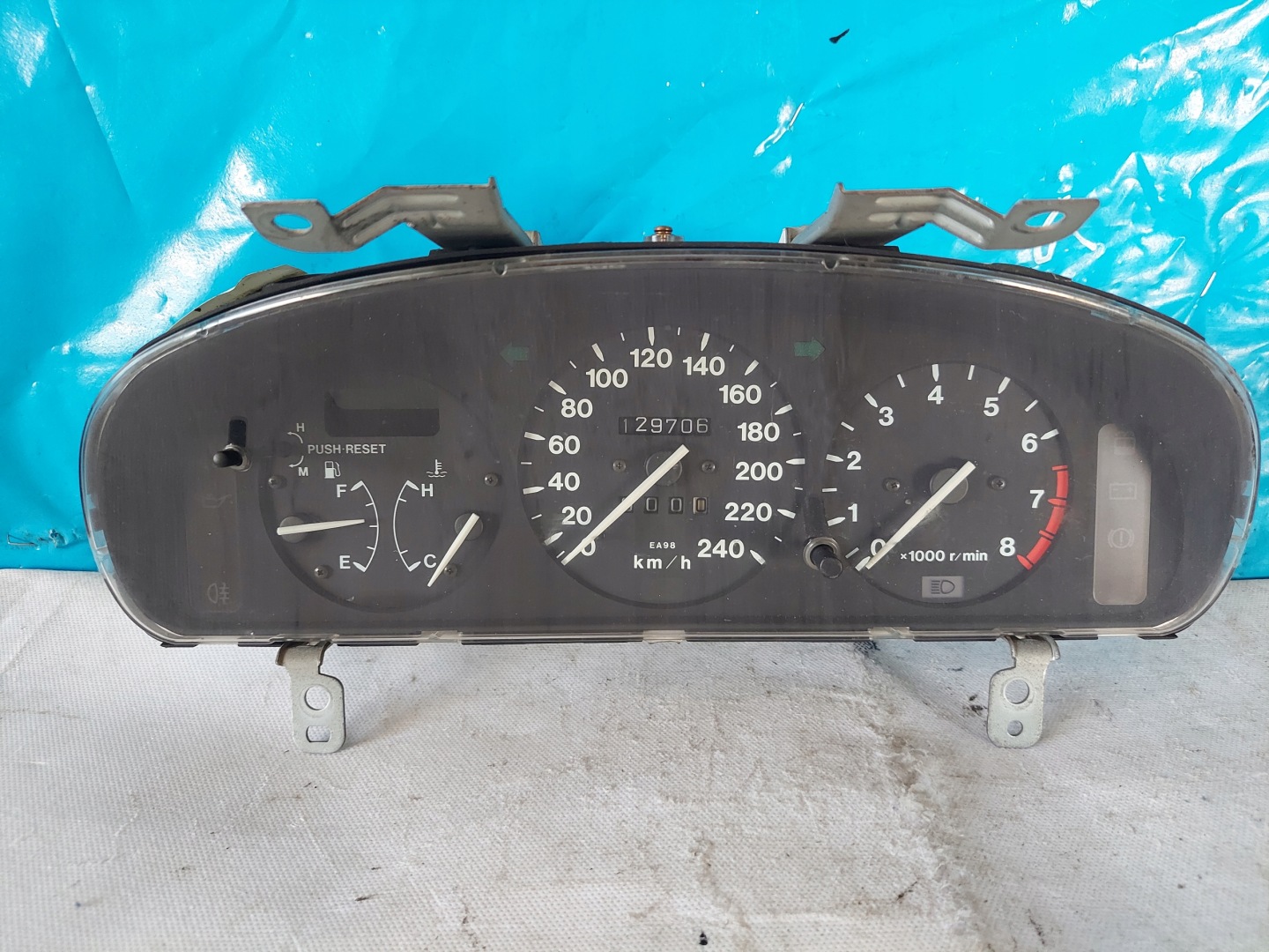 dials clock MAZDA MX-3 EC 1.6 B EB57A