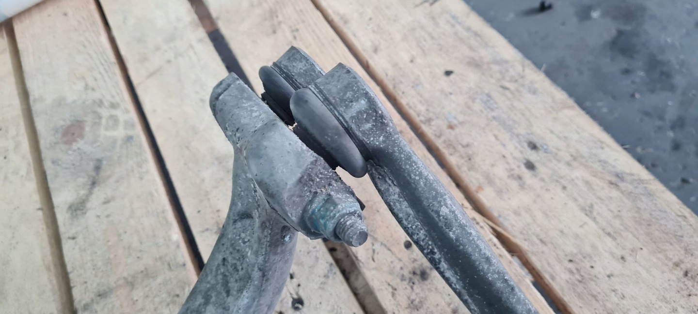 A4 B9 8W swing right right front 2.0 TDI 8W0407254F 8W0407560 A5 8W