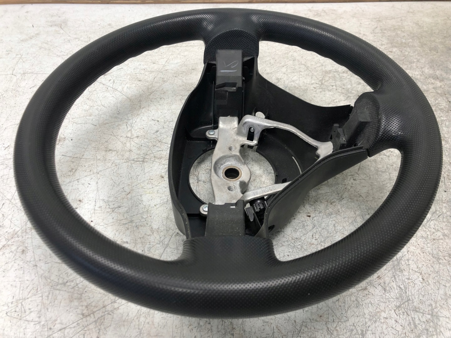 steering wheel, leather TOYOTA AYGO and