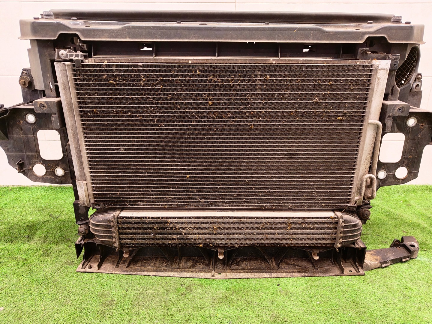 MINI R60 support panel for radiators radiator fan 2.0D