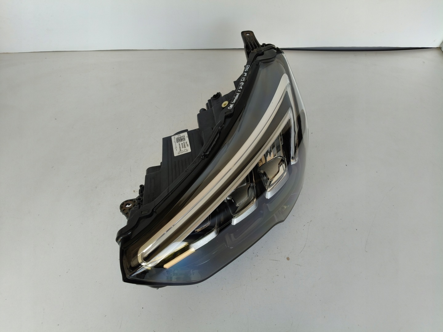 light left REFLEKTOR OPEL CROSSLAND X 16- FULL LED