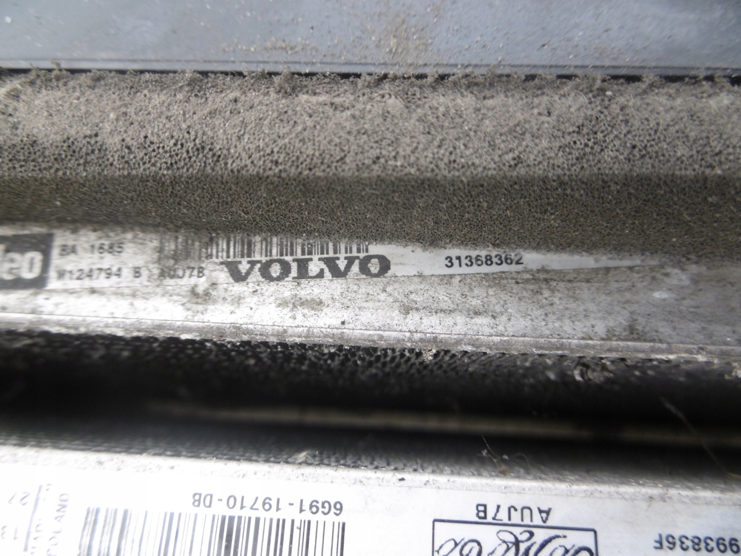 water cooler VOLVO V70 III S80 II 2.0 D3
