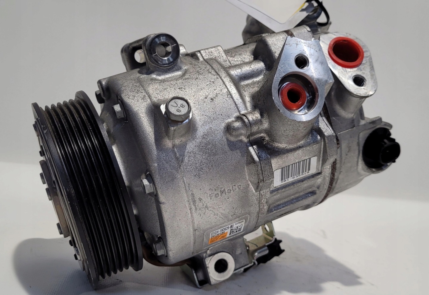 compressor; of the air conditioning FORD S-MAX E1GH-19629-BD