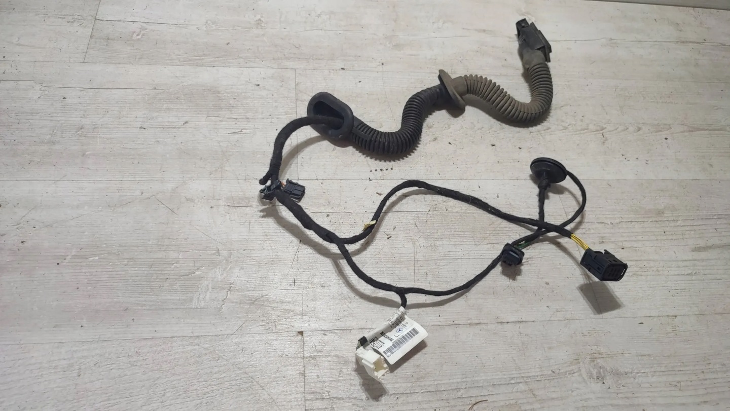 Mercedes-Benz CLA W117 14r. 2.2cdi bundle door left rear part