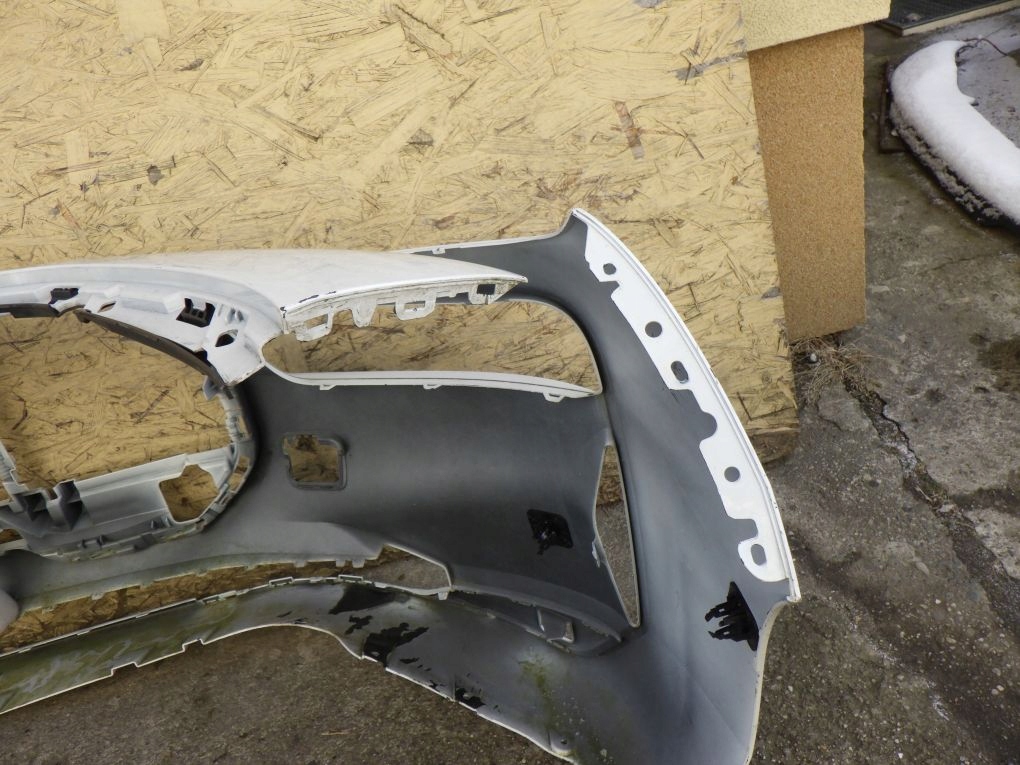 BMW 7 I7 G70 2022- front bumper