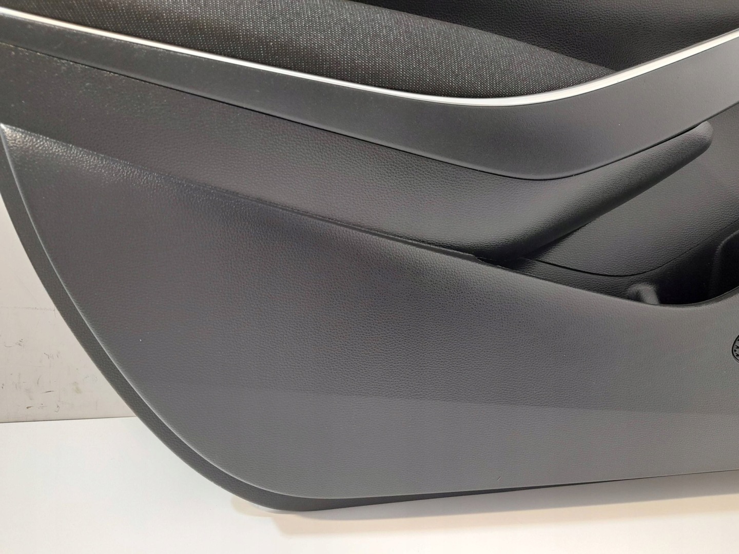 Toyota Corolla E21 side door front left 67612X1G01 (ET153)