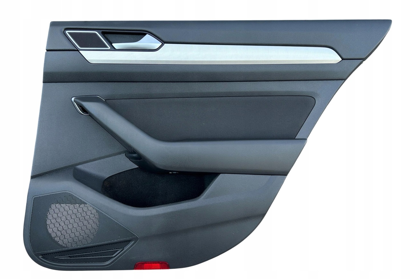 side door right rear part VW PASSAT B8 KOMBI 14