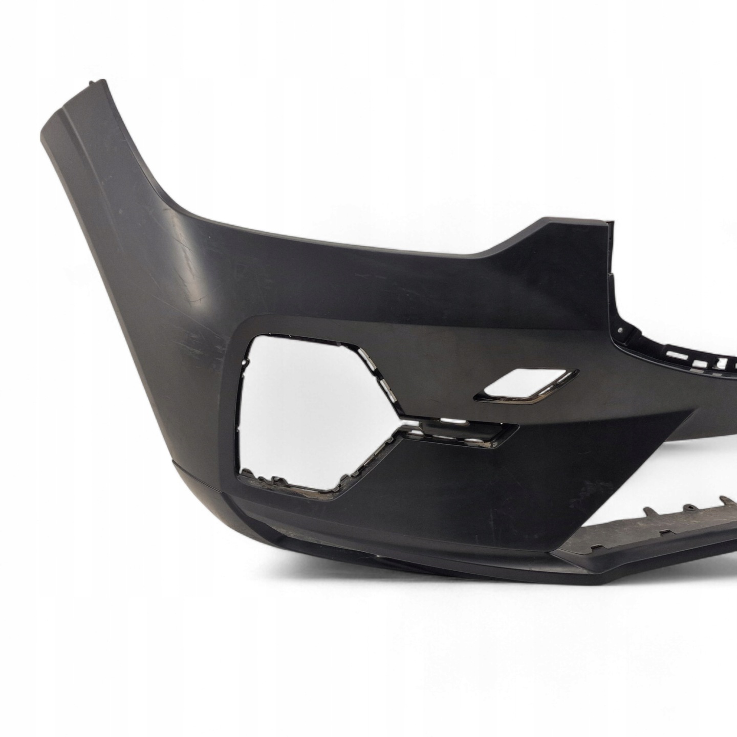 bumper front VOLVO XC60 II LIFT 4X PDC without washers 2021