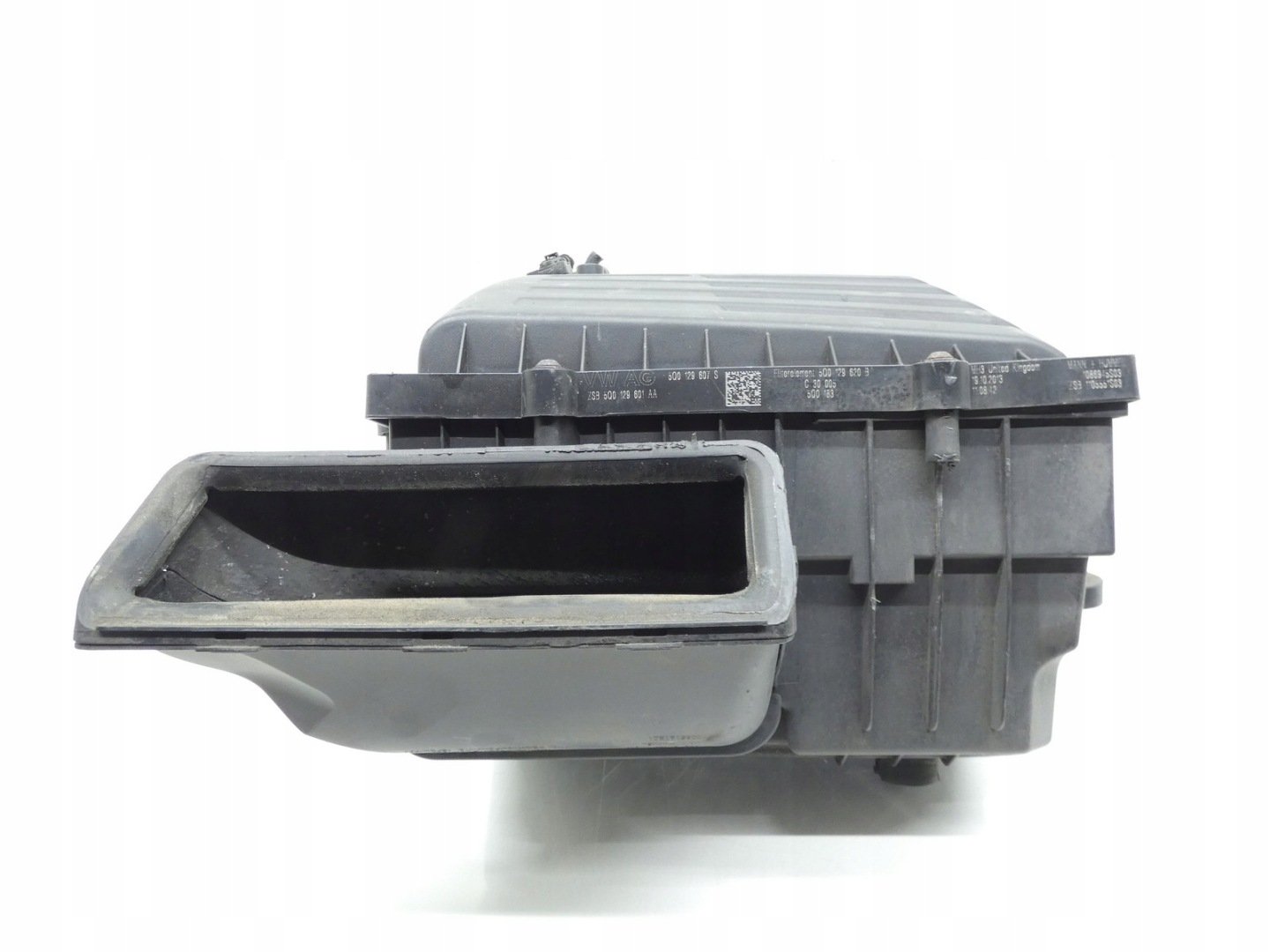 Gehäuse filter luft AUDI A3 8V VW PASSAT B8 GOLF 7 1.6 TDI 5Q0129607S