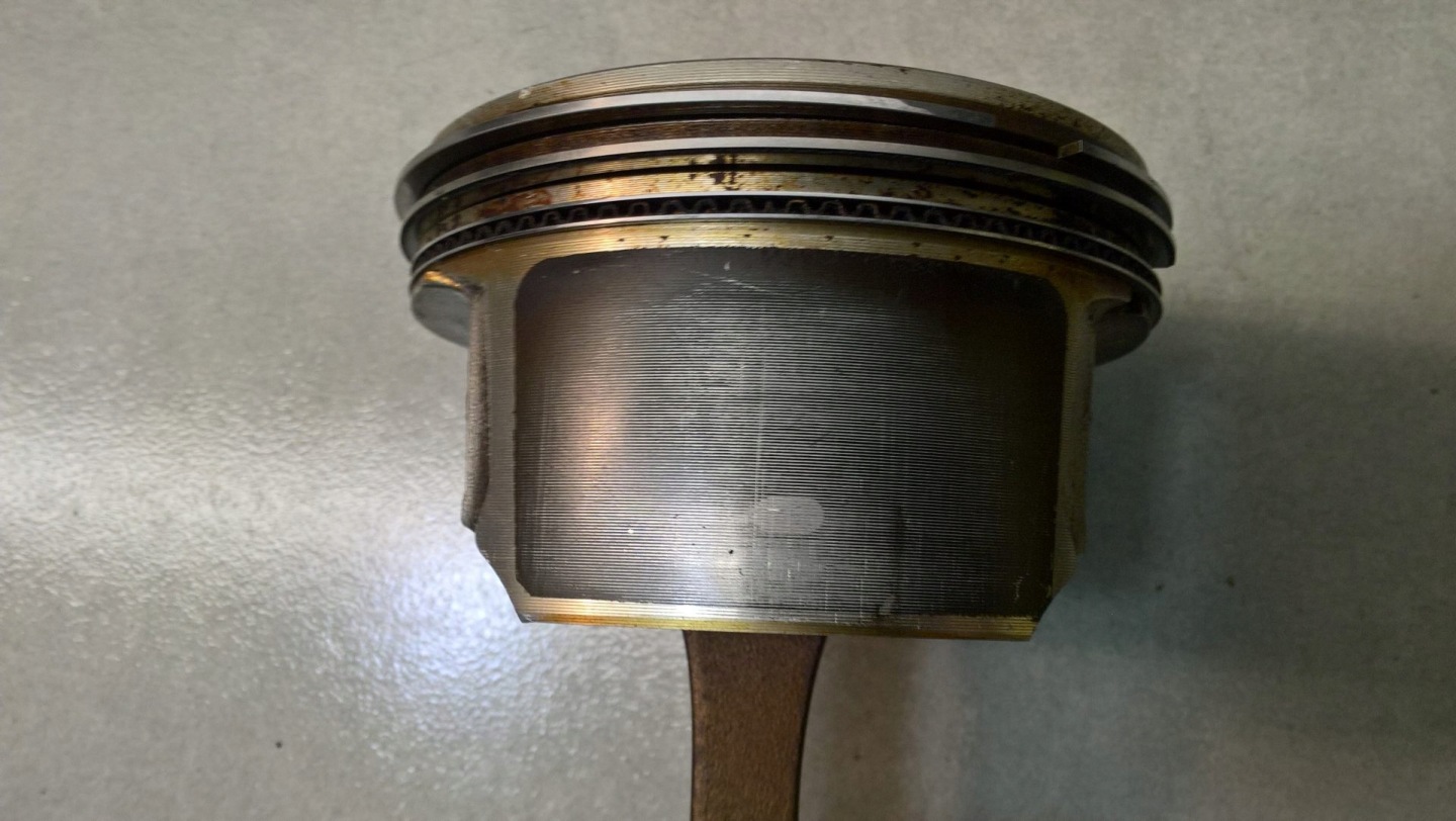 piston connecting rod MONDEO MK3 1.8 16V CJBB L52A