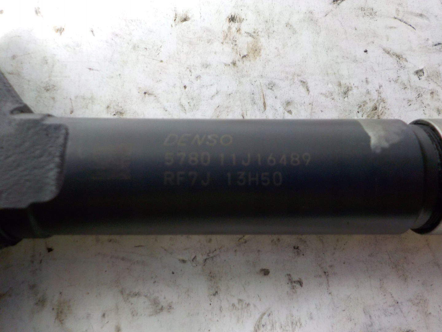 MAZDA 6 II injector RF7J 13H50 2.0 MZR-CD DENSO