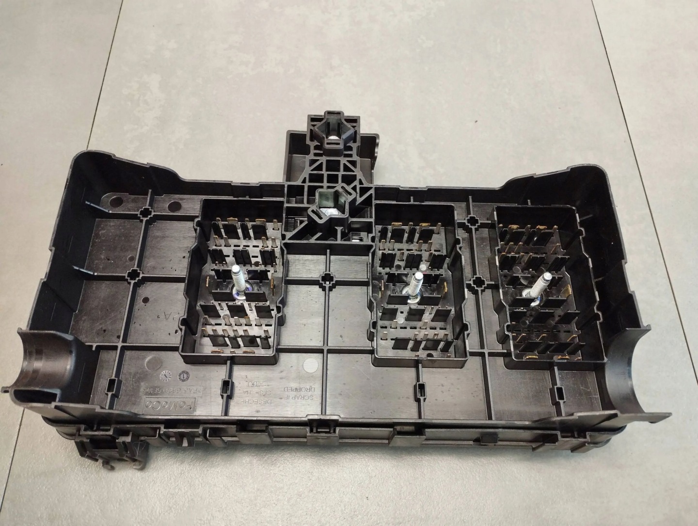 Volkswagen Amarok II Module fusibles MB3T14D068PLB