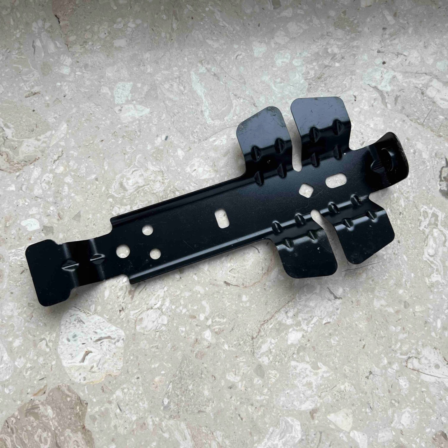 Tesla 3 Support plaque Plaque wanny Arrière 1133803-00-C
