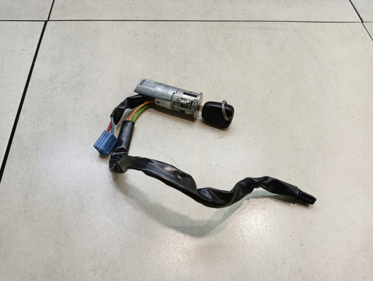 ignition key PEUGEOT 206 1.4 N0501539