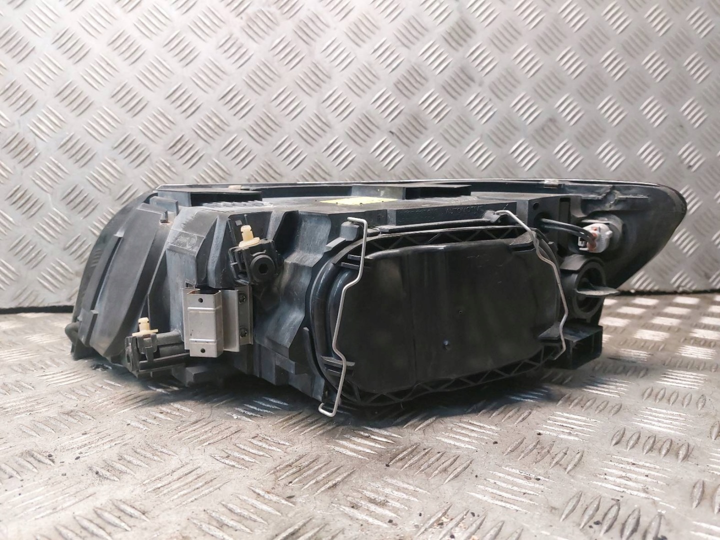 light right front VOLVO S40 II V50 and 31213185