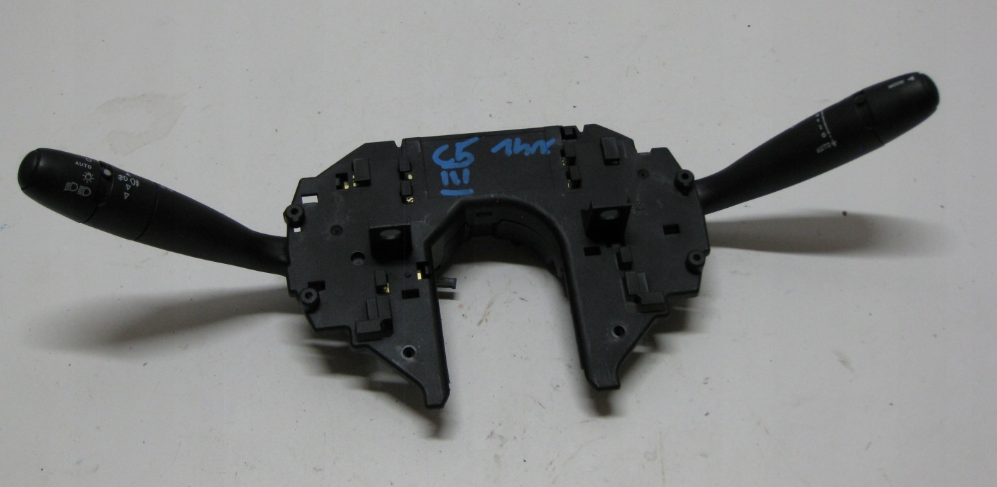 CITROEN C5 III 14R steering wheel levers and controls 3263227