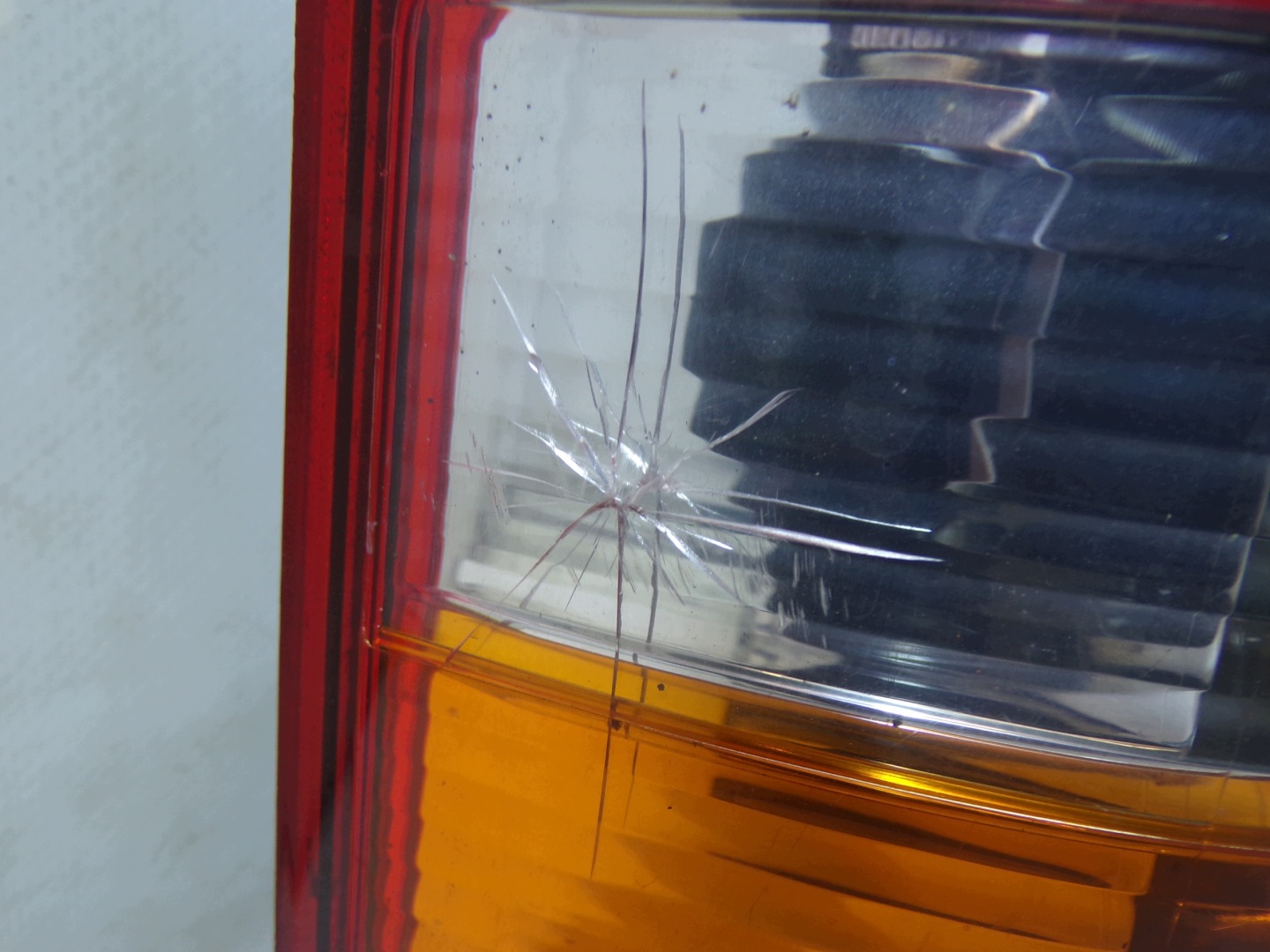 lights rear. rear part left right VOLKSWAGEN TRANSPORTER T5