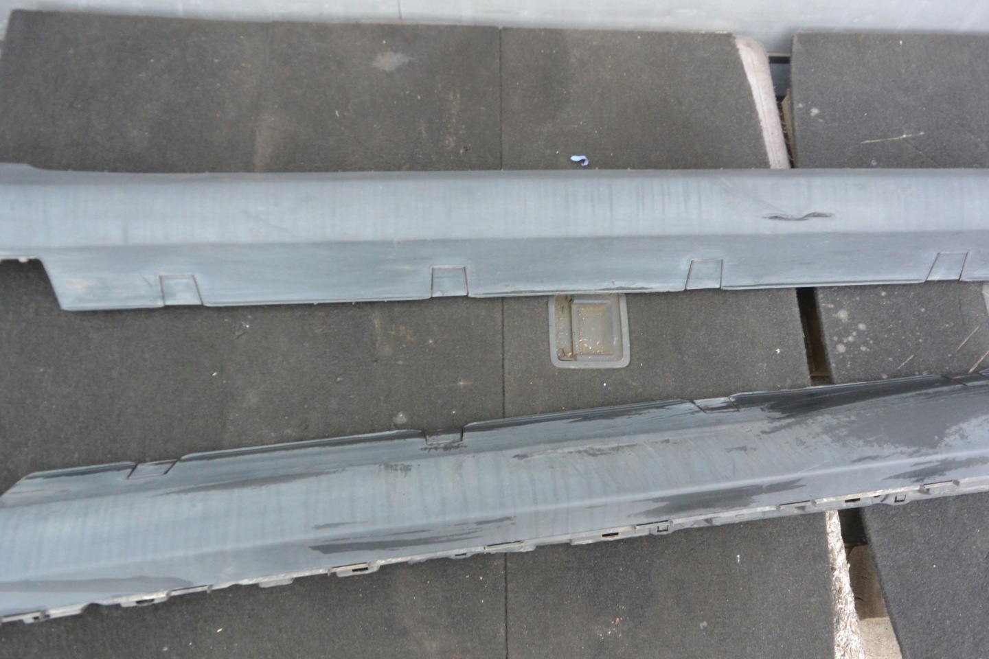 TESLA MODEL S moulding threshold left right 12-16