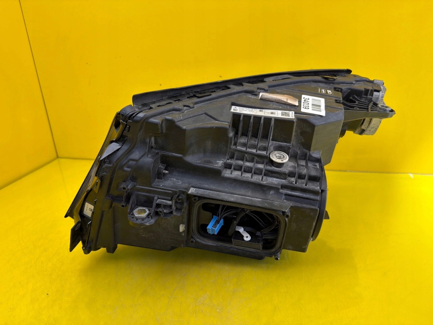 light right Mercedes EQC W293 293 Full Led A2939060201