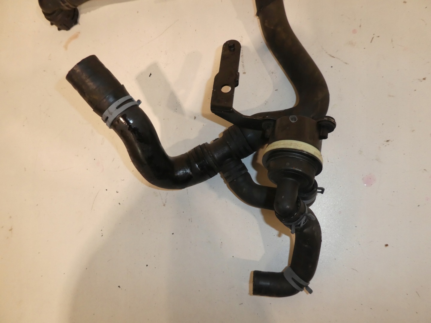 dodatna pumpa cirkulacije vode VW T5 5N0965561A