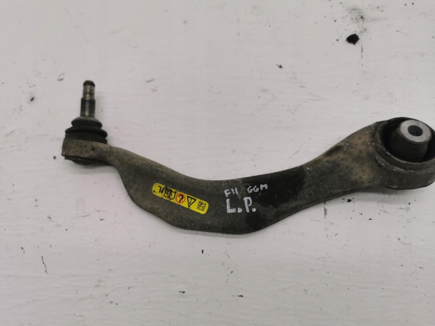 arm left front BMW SERIA 5 F10 F11 2.0D 184KM