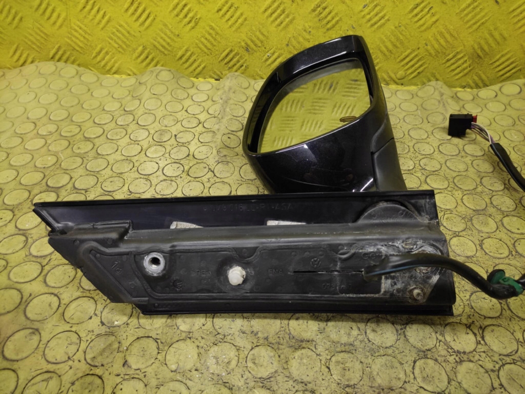 VW TOURAN and mirror right 6 PIN