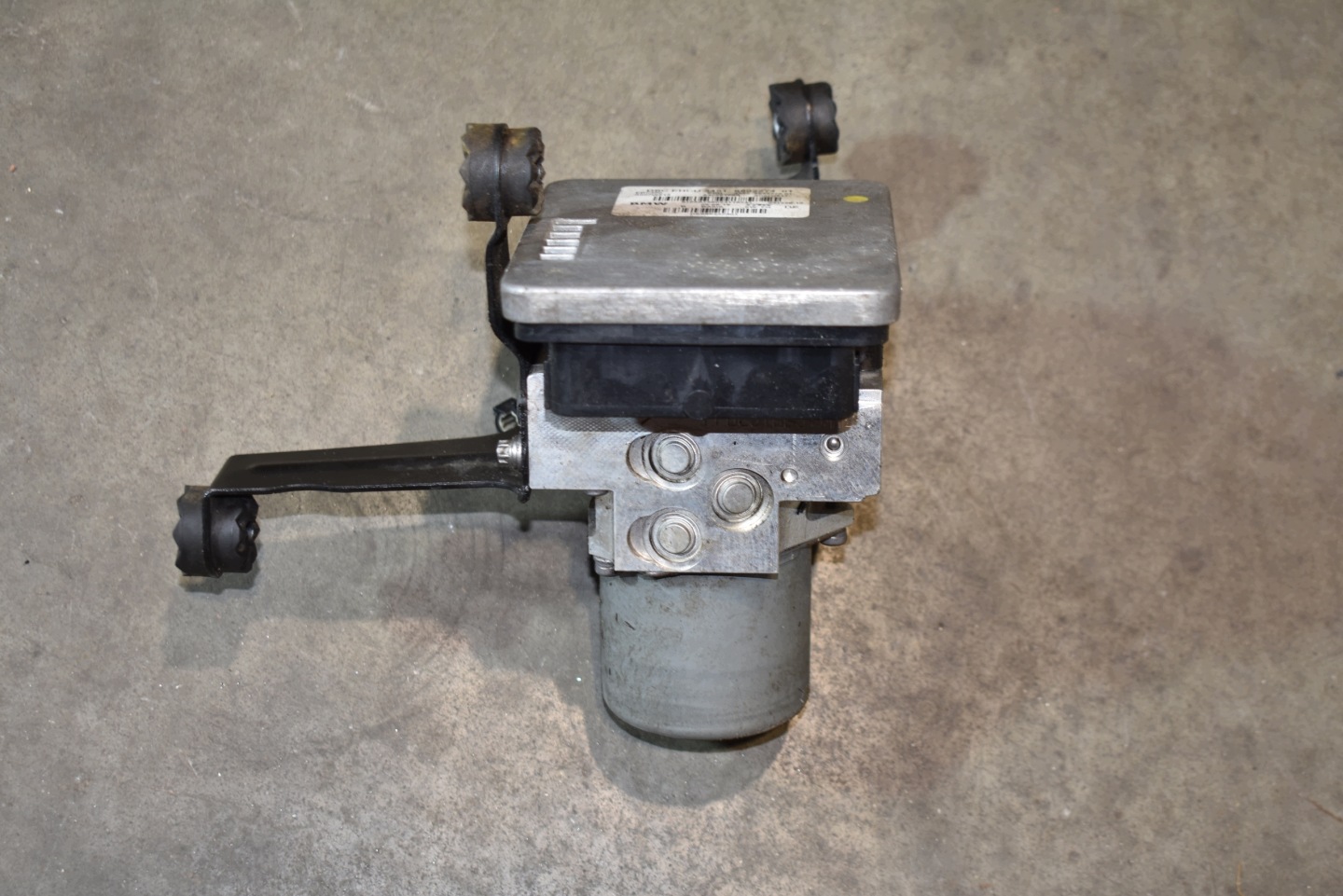 perfect condition pump control unit ABS X-DRIVE BMW G01 G02 G30 1