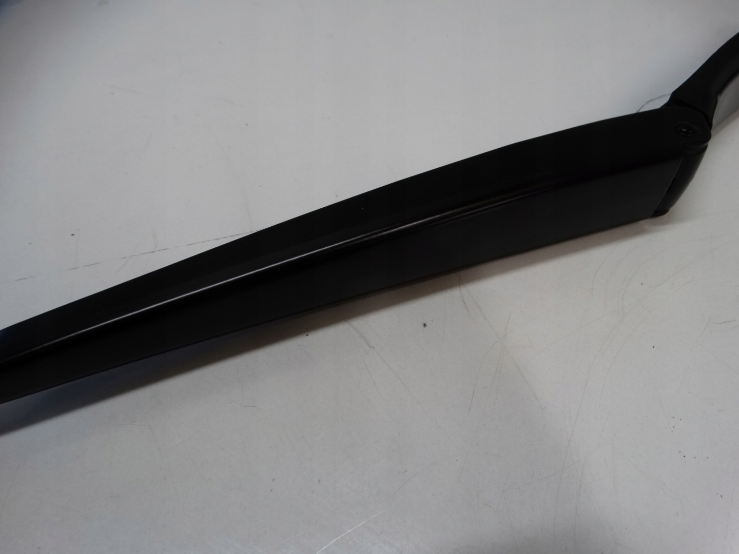 wiper arm front VW GOLF VI 101955409