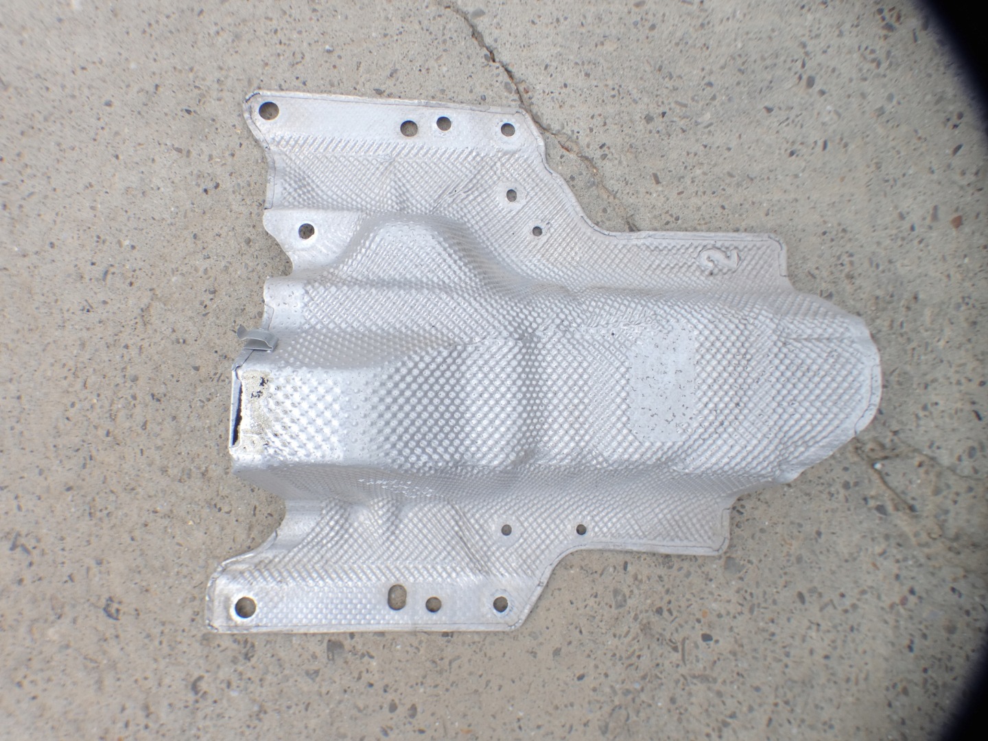 Blende Abdeckung TERMICZNA CITROEN C5 AIRCROSS 9810052880