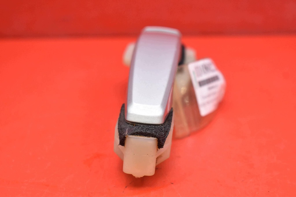 handle right front front SREBRNA CHEVROLET CAPTIVA 1 and C100 06-11